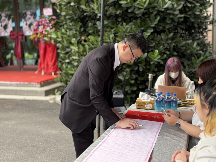 114學年度妝品組靜態畢展圖片