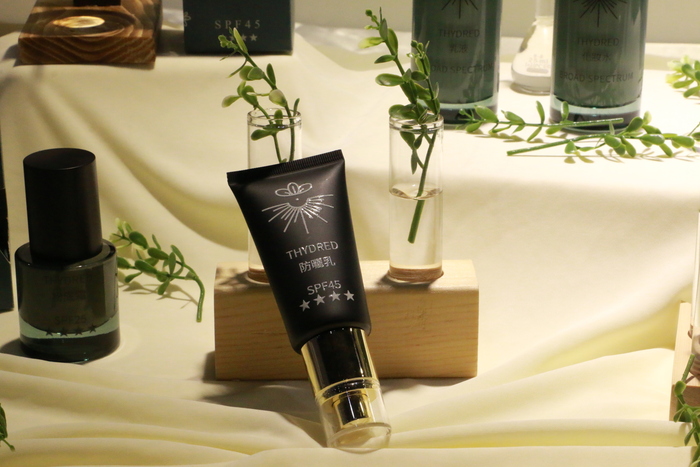 114學年度妝品組靜態畢展圖片