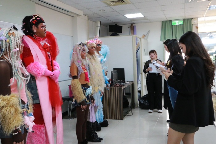 114學年度妝彩週《序‧花甲》圖片