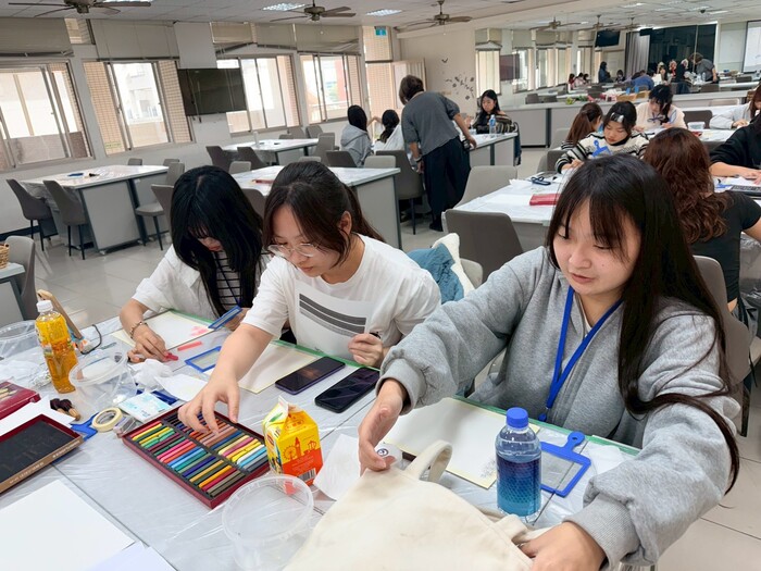 魔法香氛夢遊趣_2025冬令營圖片